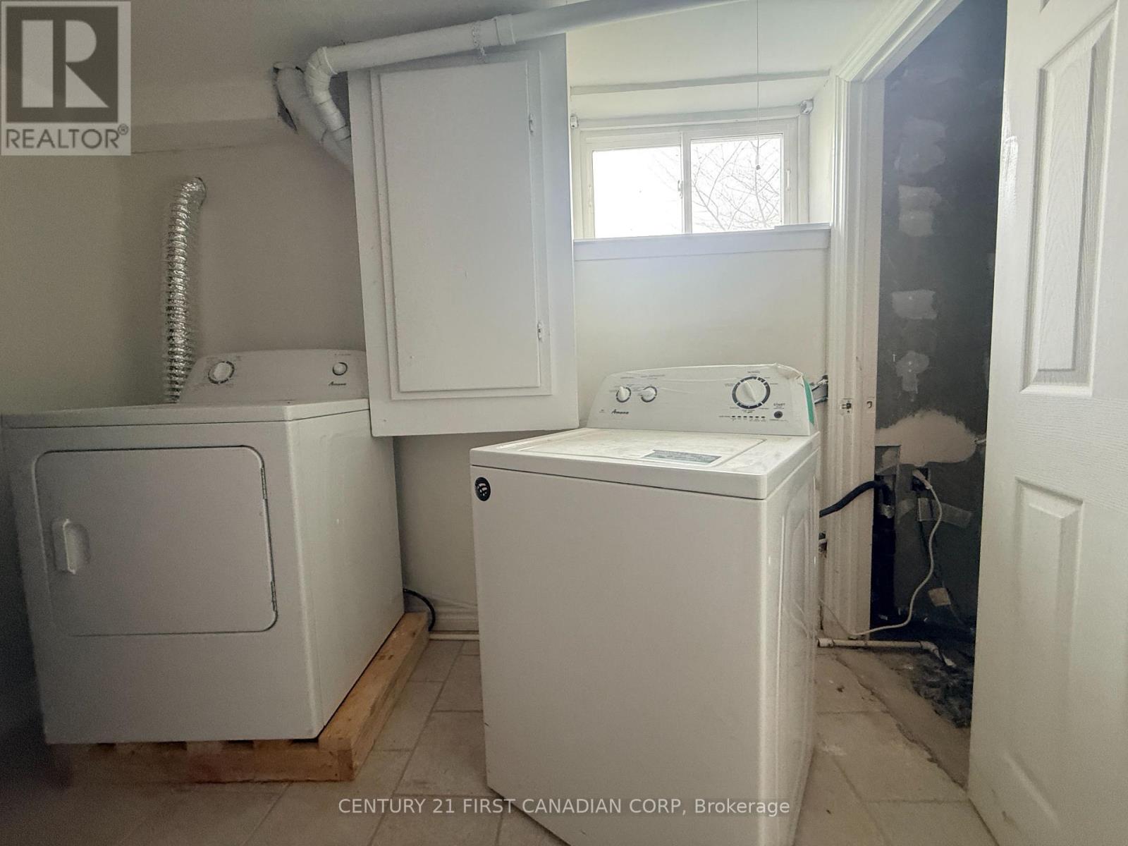 1577 COLBORNE STREET E, Brant (Brantford Twp) — photo 11