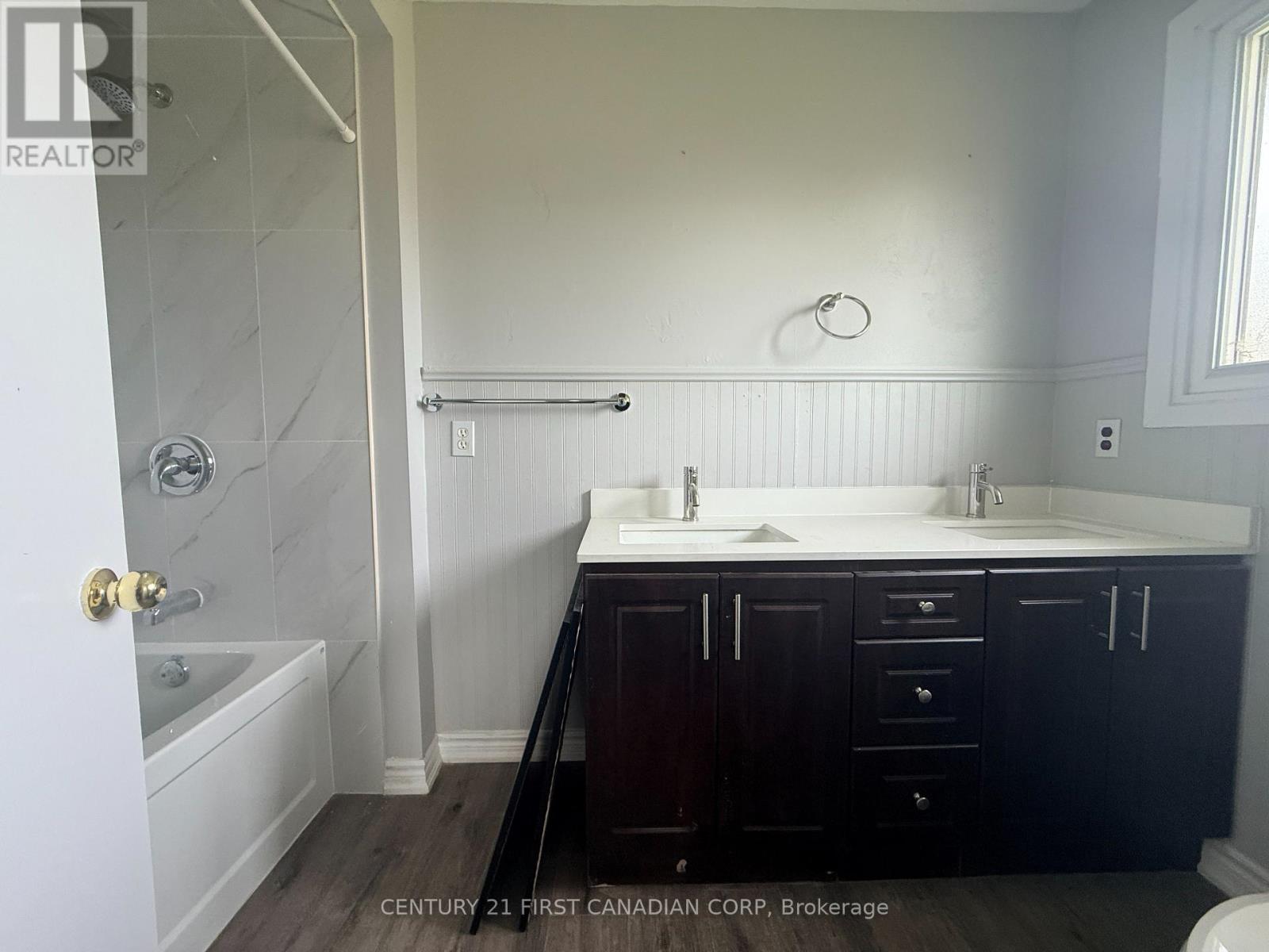 1577 Colborne Street East — photo 19