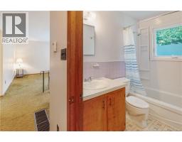 27 Brewster Street, Riverview, NB E1B3M7 Photo 23