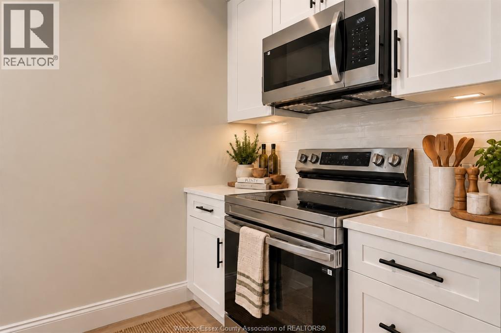 4695 MONTGOMERY Unit# 3, LaSalle — photo 7