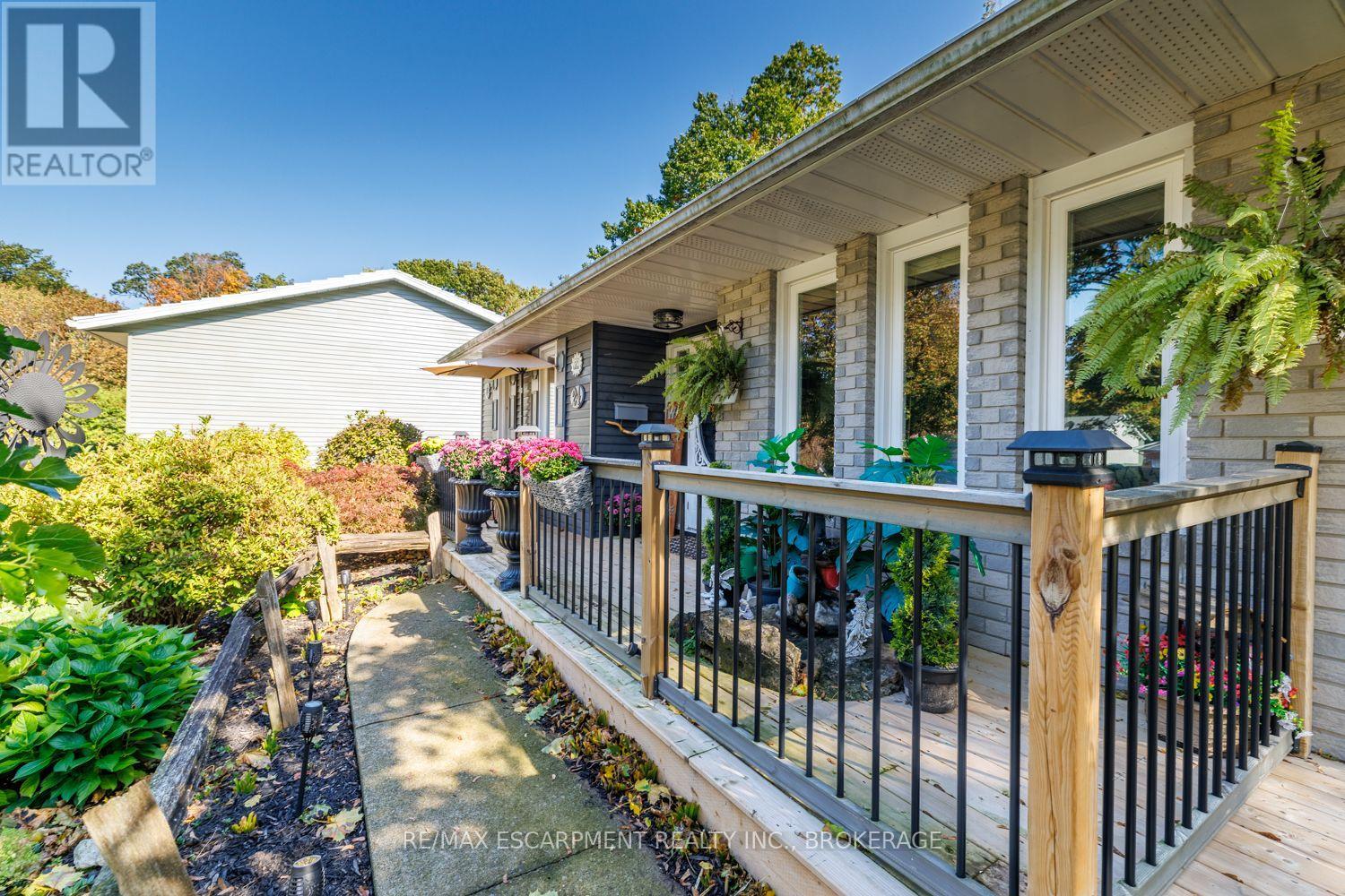 24 INGLEWOOD COURT, Grimsby (Grimsby Beach) — photo 5