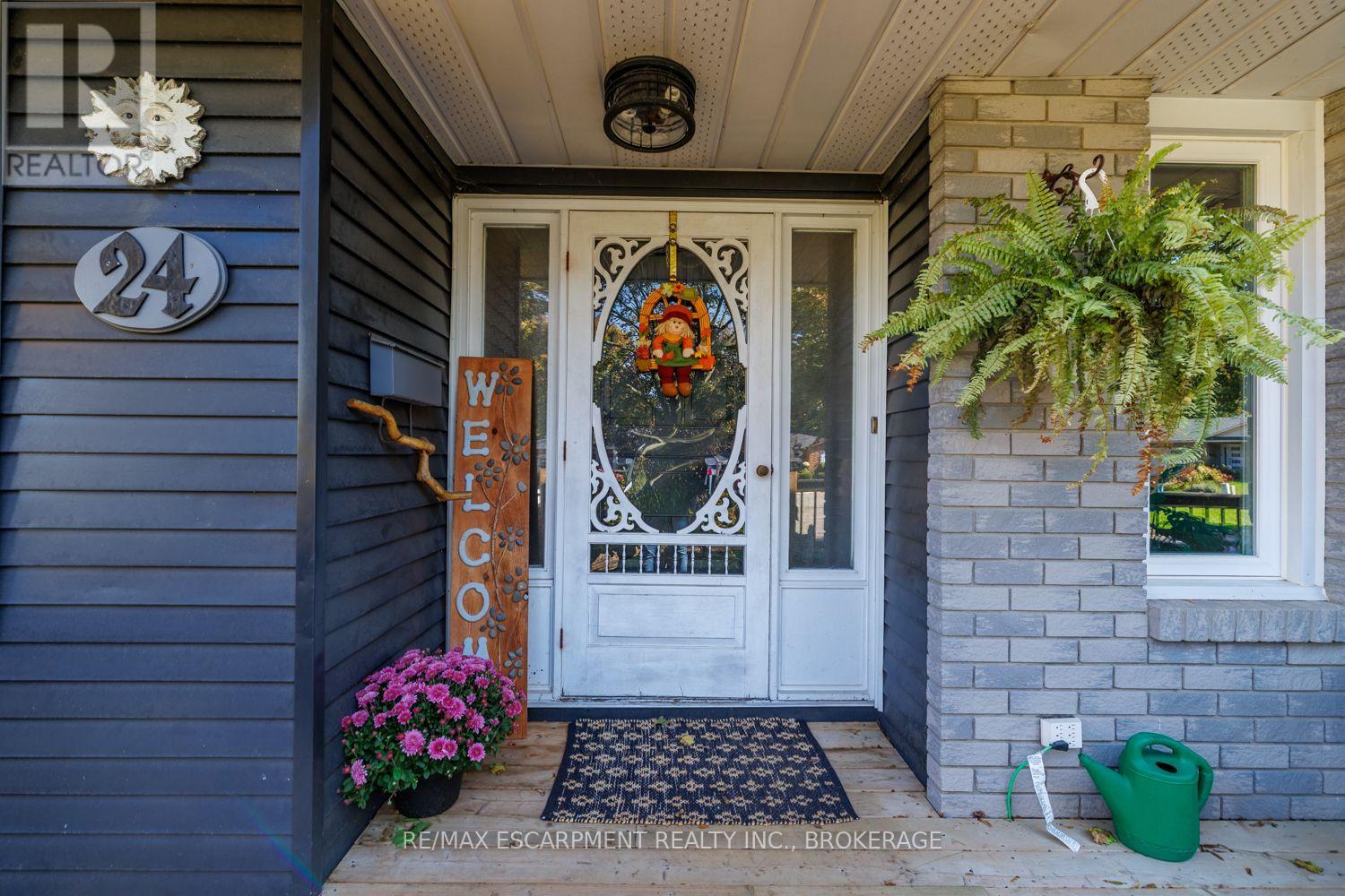 24 INGLEWOOD COURT, Grimsby (Grimsby Beach) — photo 6