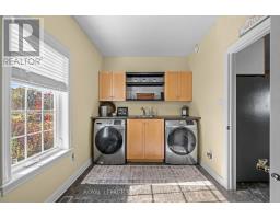 Kitchen - 406 Mcintosh Way, Mississippi Mills, ON K0A1A0 Photo 15
