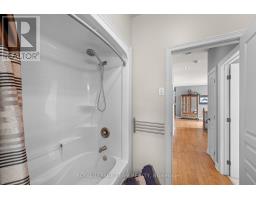 Bathroom - 406 Mcintosh Way, Mississippi Mills, ON K0A1A0 Photo 20