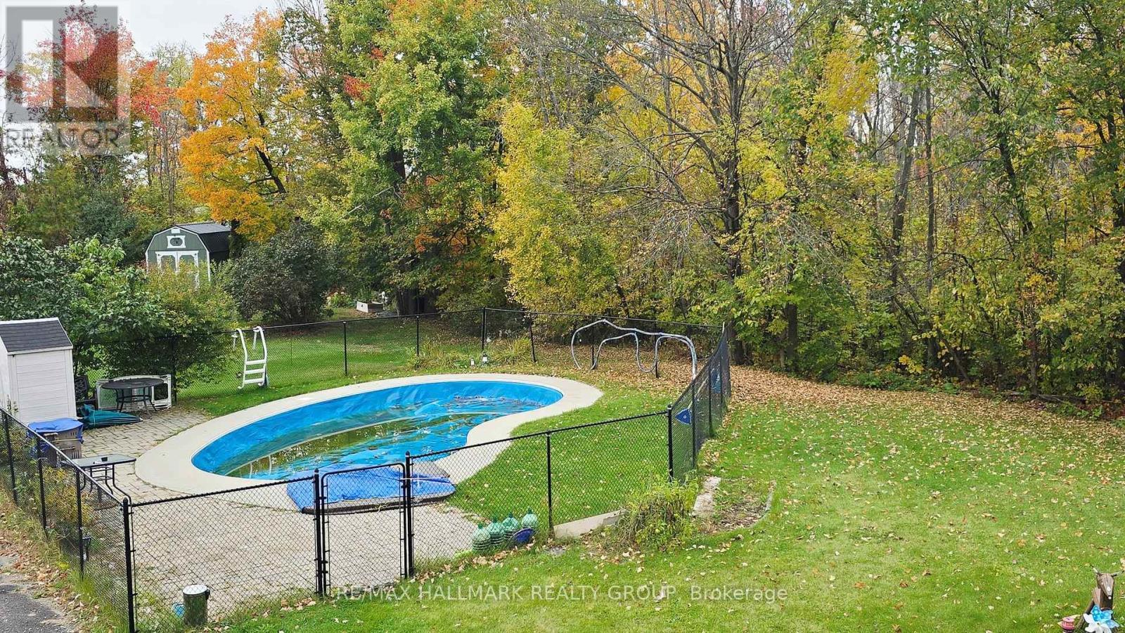 860 Munro Drive — photo 43