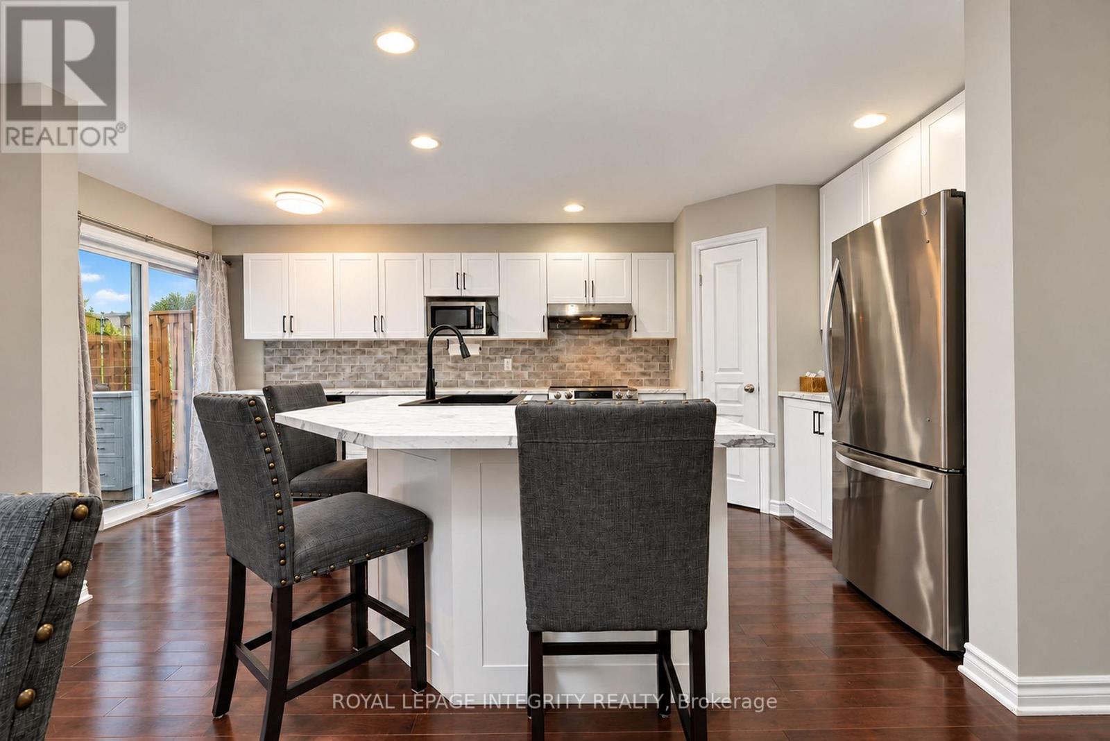 177 SADDLESMITH CIRCLE - 16