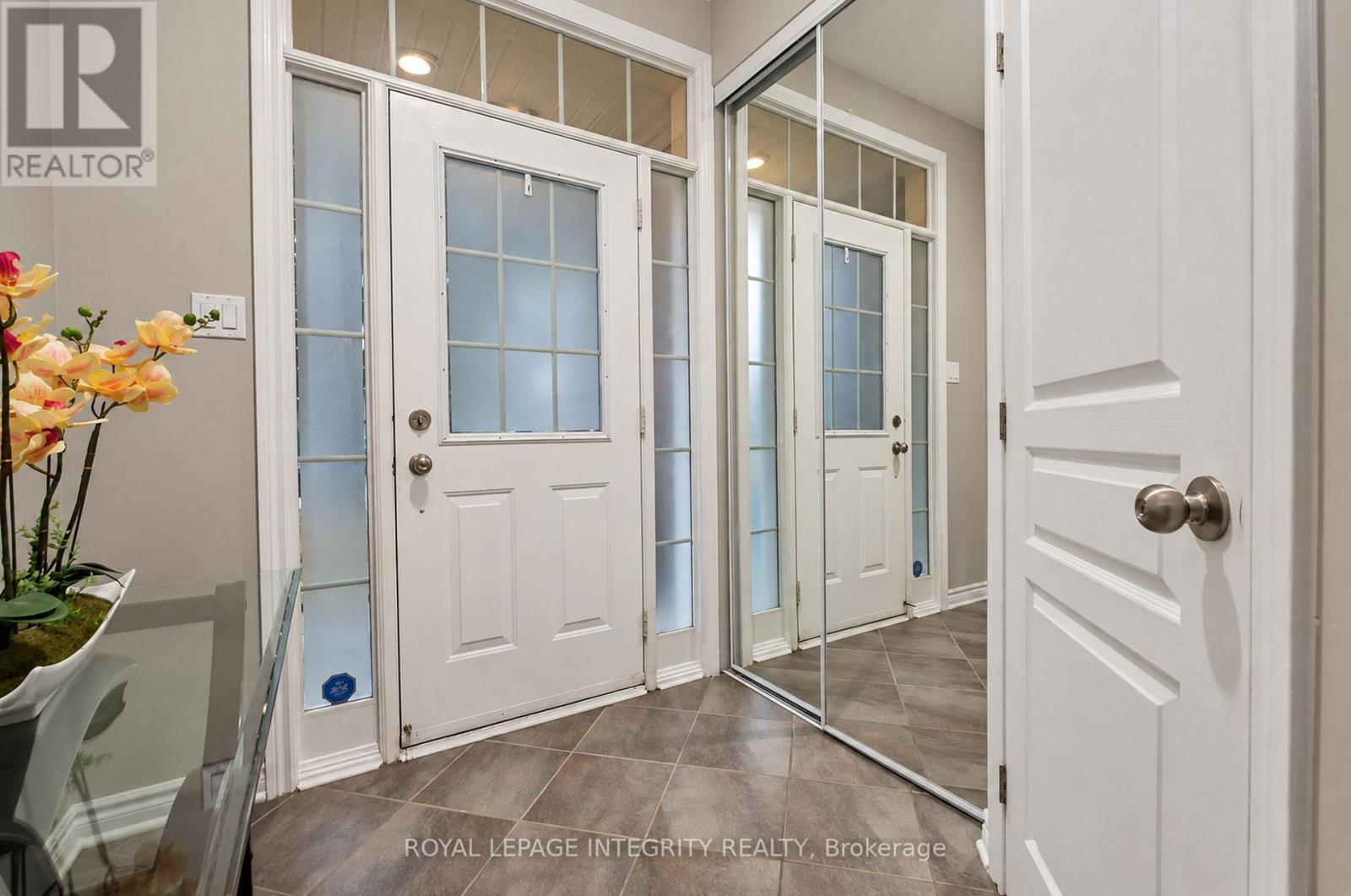 177 SADDLESMITH CIRCLE, Ottawa — photo 4