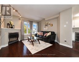 177 Saddlesmith Circle, Ottawa, ON K2M2Y6 Photo 9