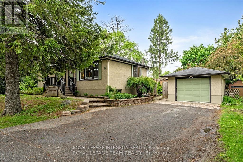 80 ST CLAIRE AVENUE, Ottawa