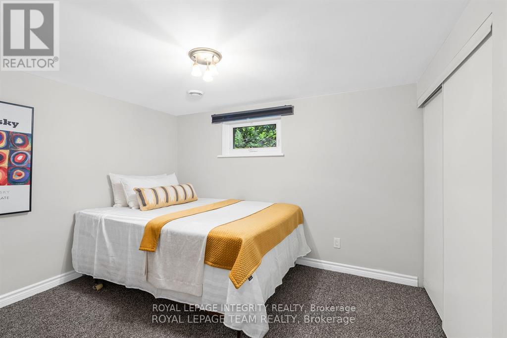 80 St Claire Avenue — photo 19