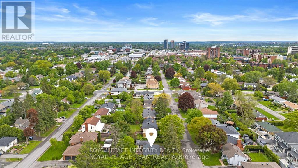 80 St Claire Avenue — photo 24
