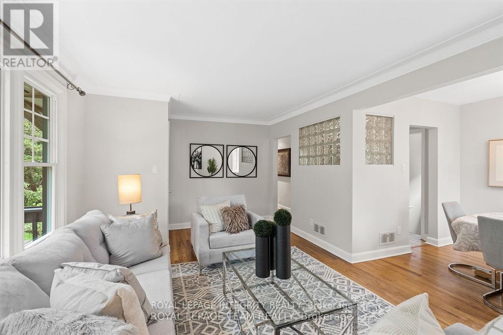 80 ST CLAIRE AVENUE, Ottawa — photo 4