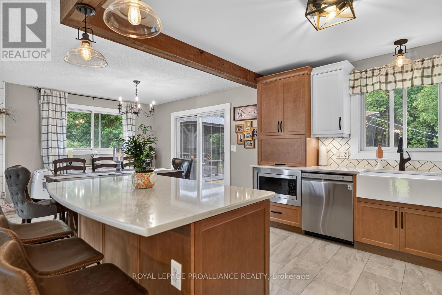 2950 Merwin Lane — photo 13