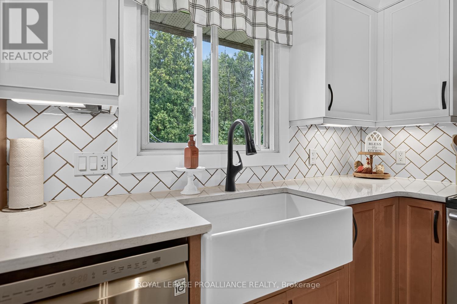 2950 Merwin Lane — photo 16