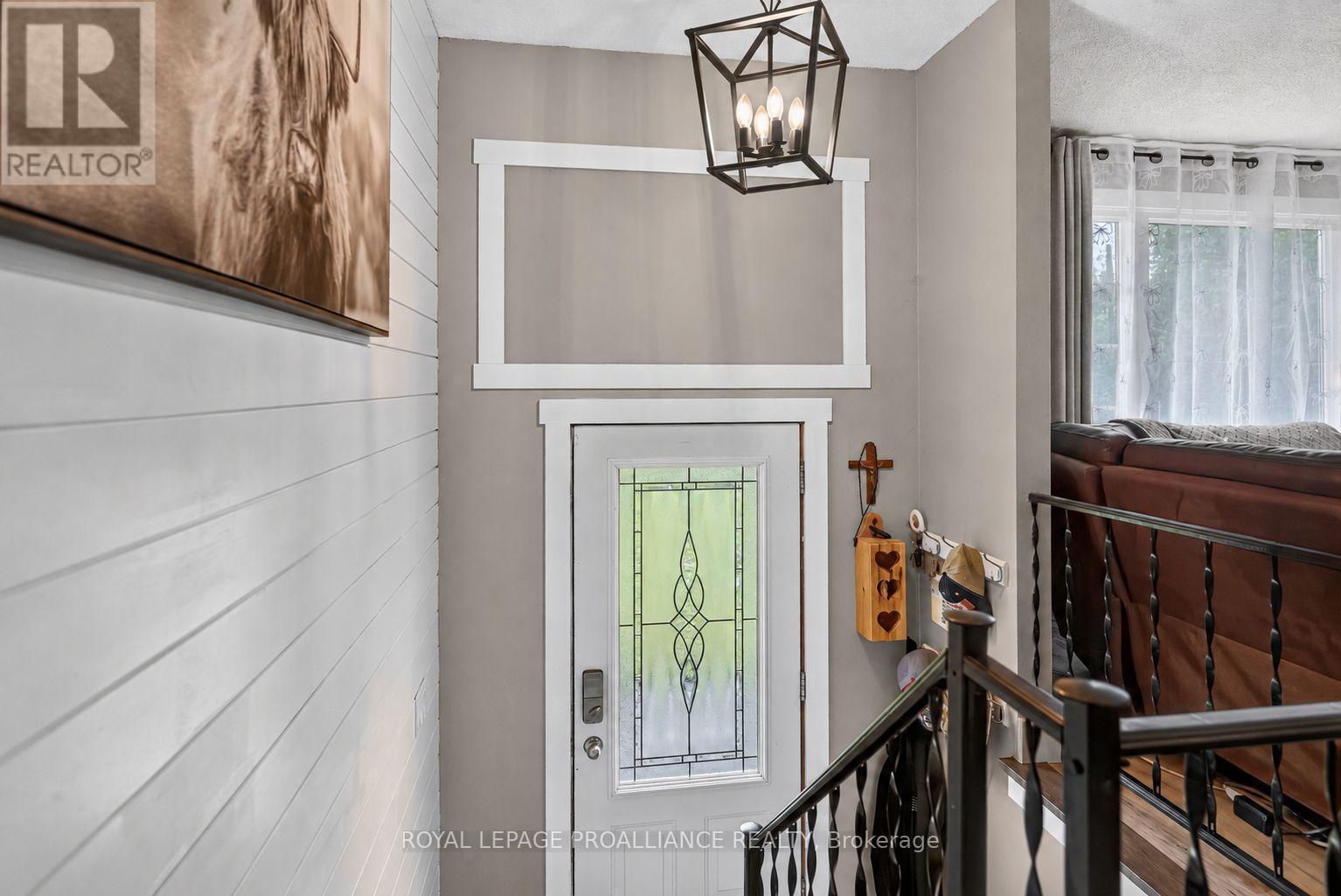 2950 MERWIN LANE - 7
