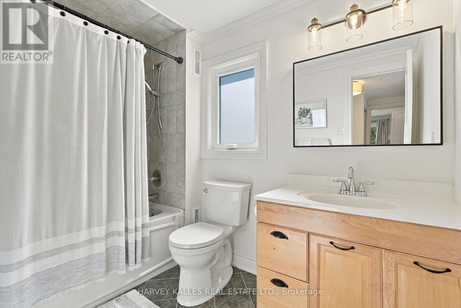 4181 Stonemason Crescent — photo 23