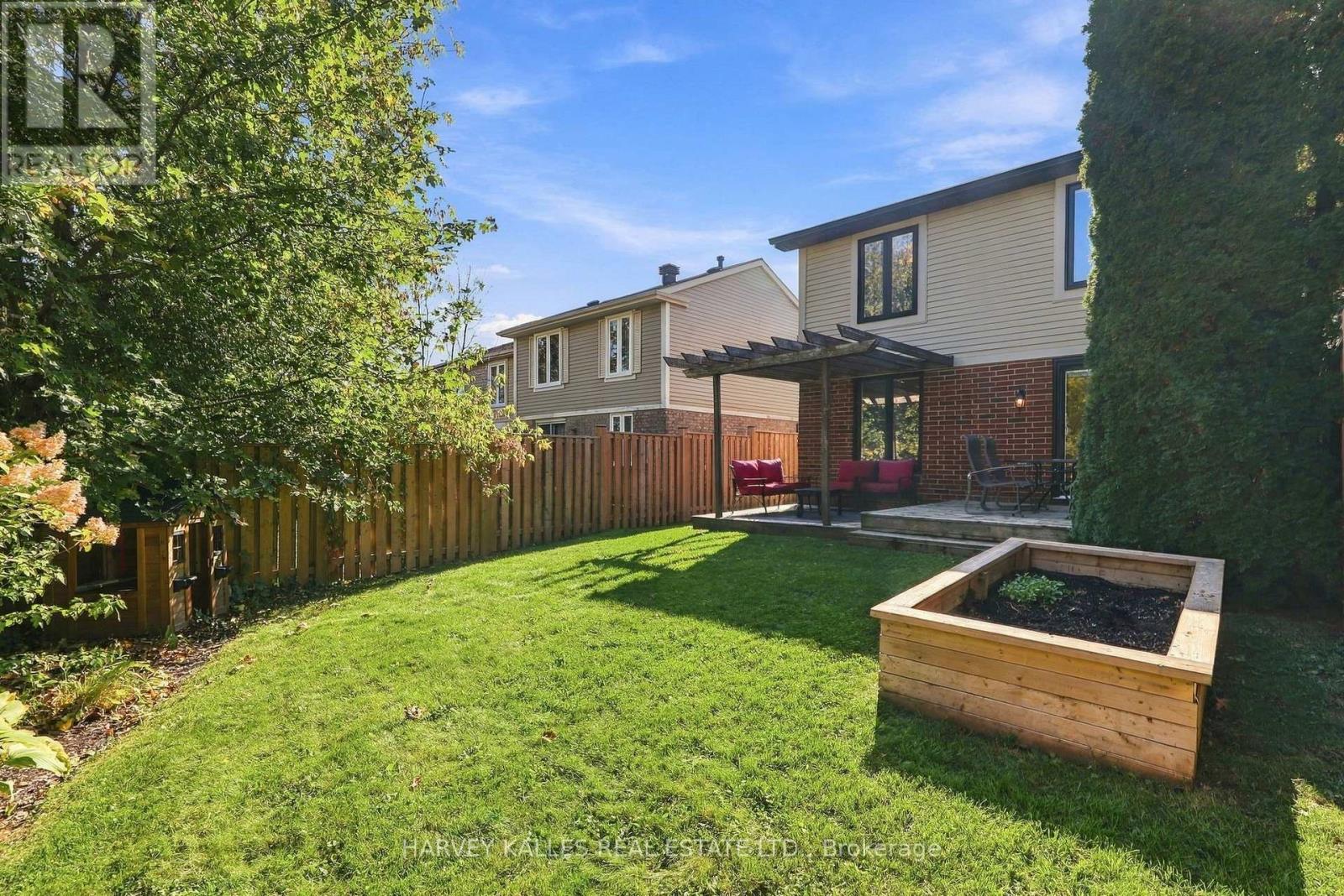 4181 STONEMASON CRESCENT - 42