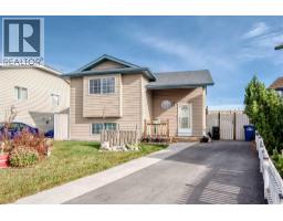 106 Elizabeth Way SE - photo 1