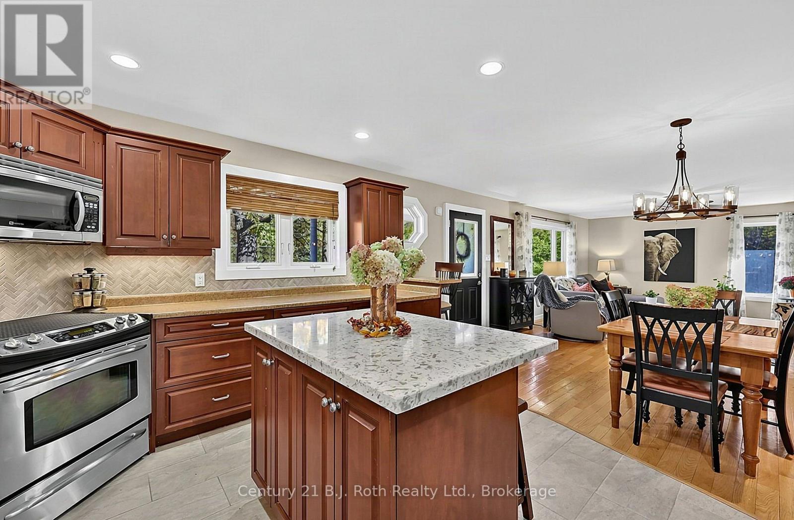 1754 South Sparrow Lake Road — photo 15