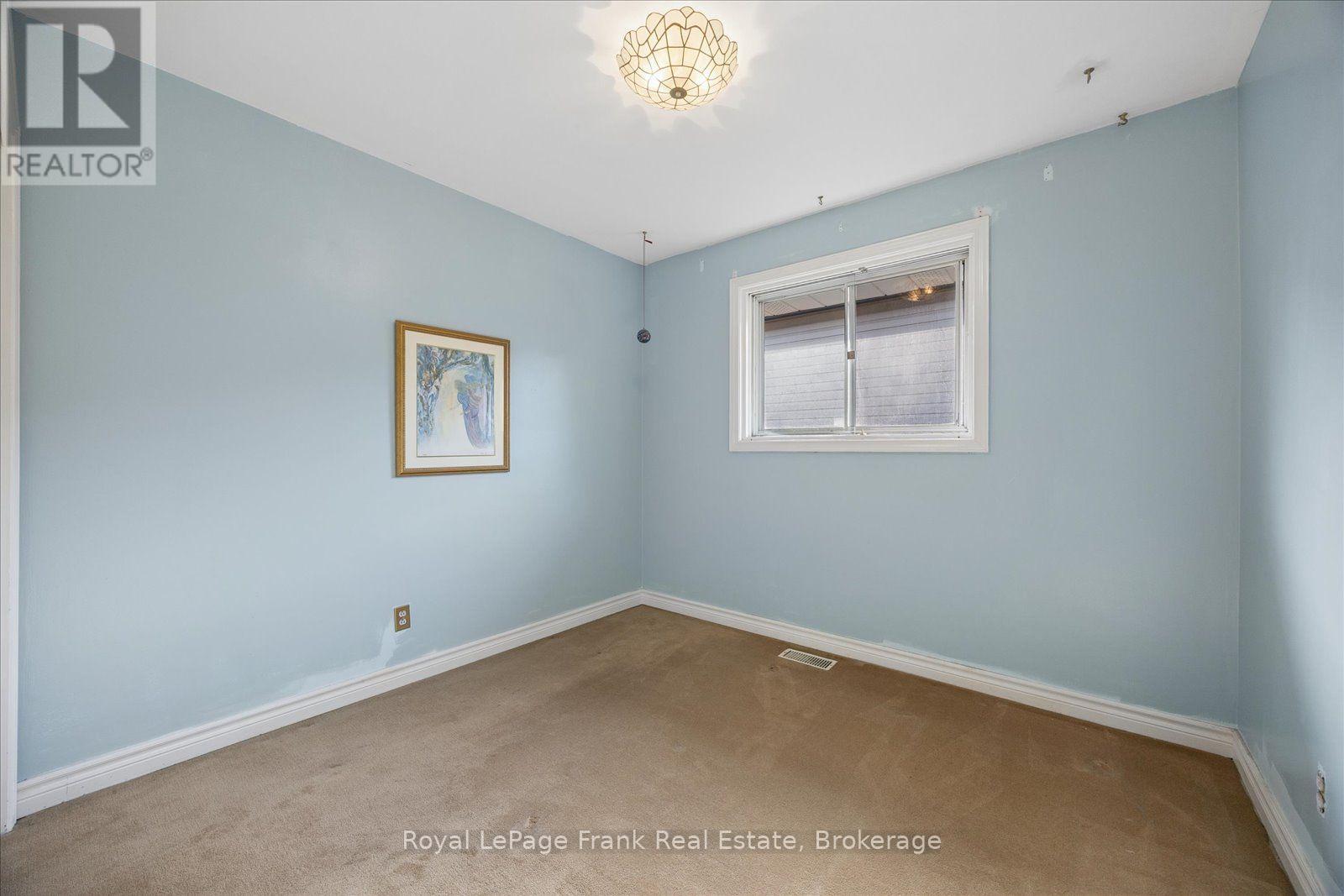 10 Sunicrest Boulevard — photo 14