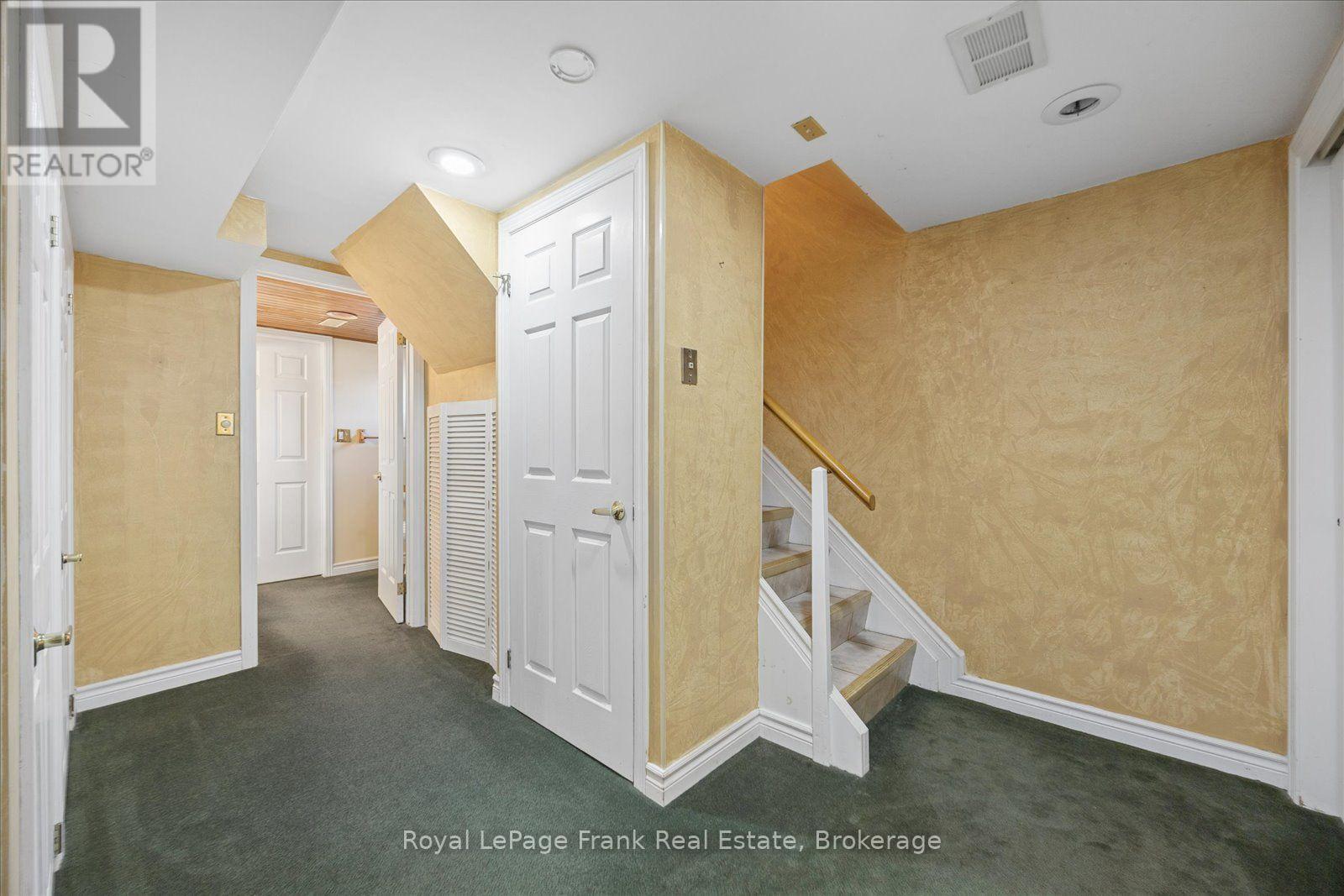 10 Sunicrest Boulevard — photo 17