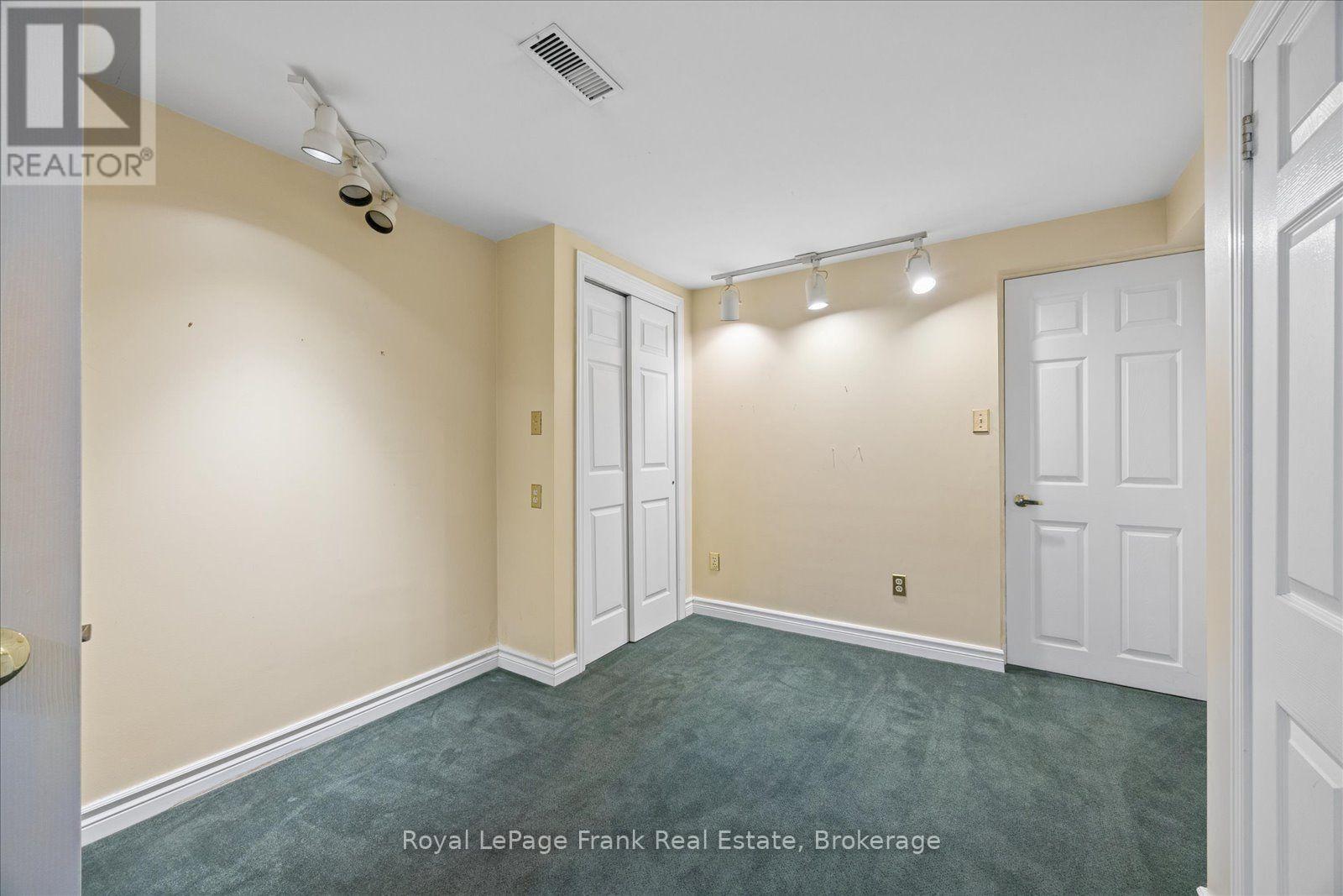 10 Sunicrest Boulevard — photo 23