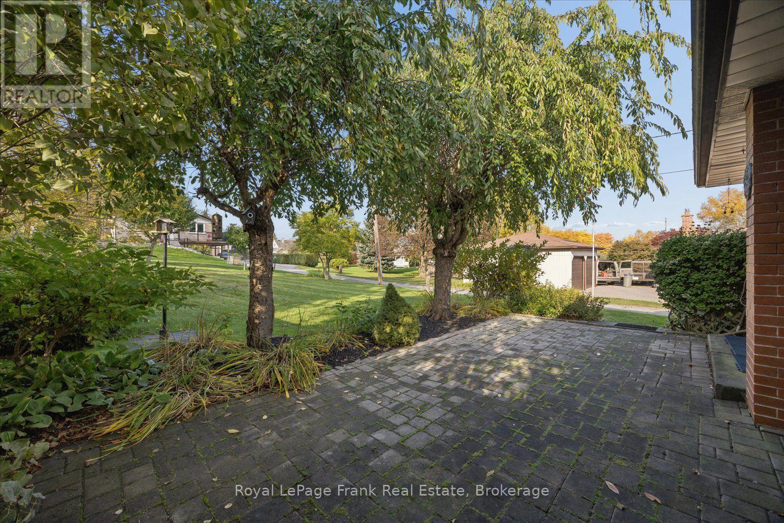 10 Sunicrest Boulevard — photo 28