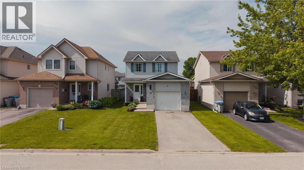 770 BROCK Street, Listowel — photo 3