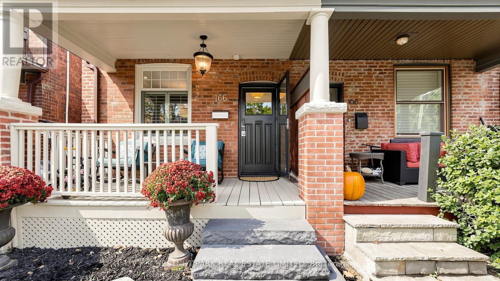 166 RUSHTON ROAD, Toronto (Wychwood) — photo 2