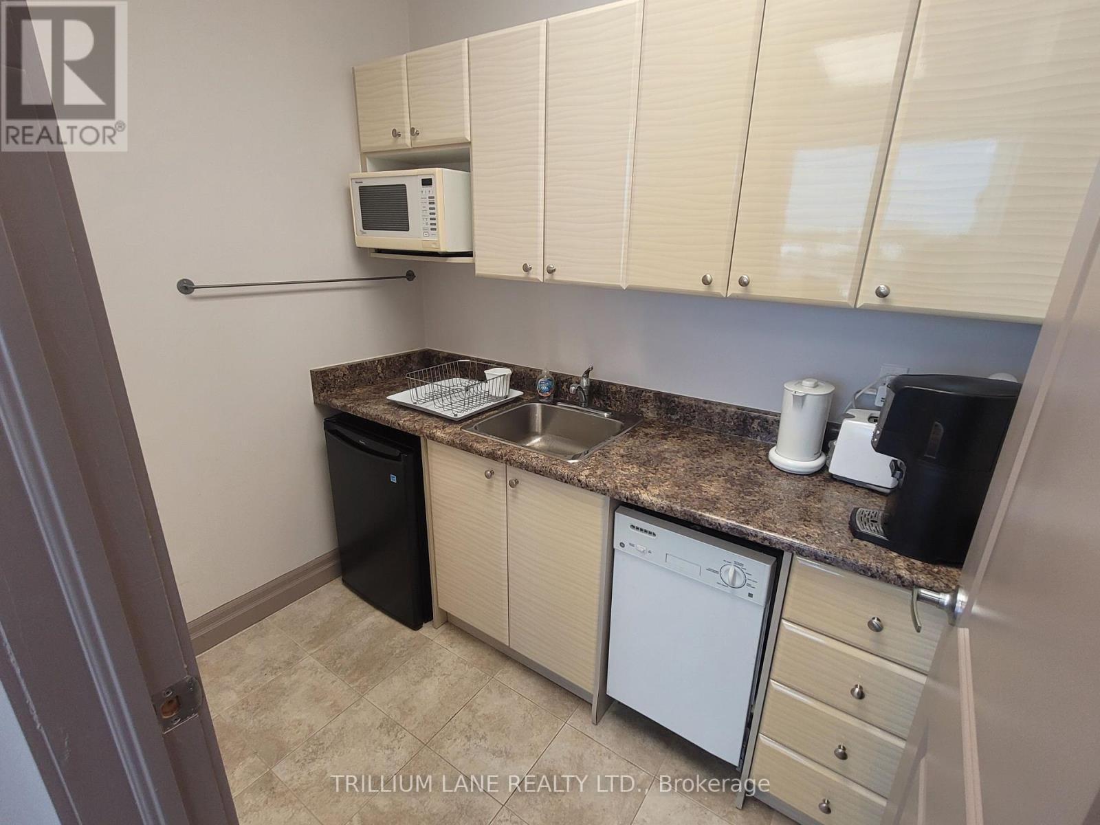 18 Wynford Drive — photo 14