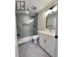 94 Saint Clarens Avenue, Toronto, ON M6K2S5 Photo 8