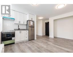 55 Madison Avenue, Toronto, ON M5R2S3 Photo 13