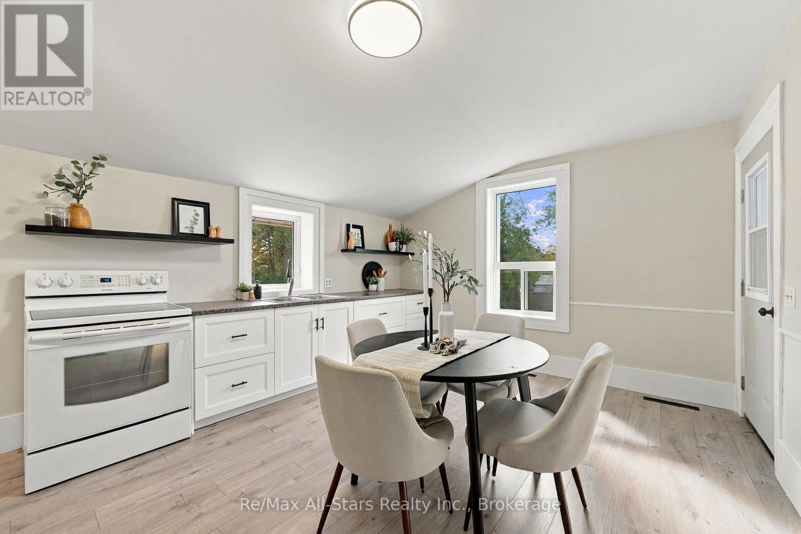 3 BERTIE STREET, Kawartha Lakes (Lindsay) — photo 11