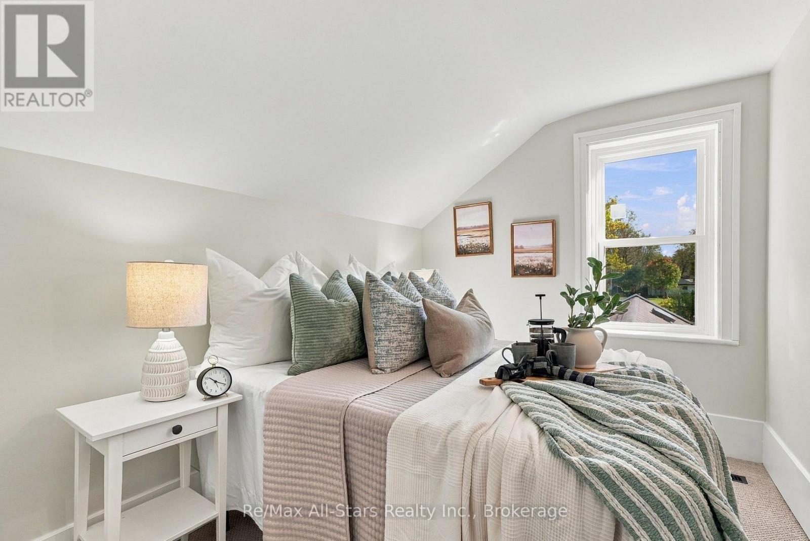 3 BERTIE STREET - 17