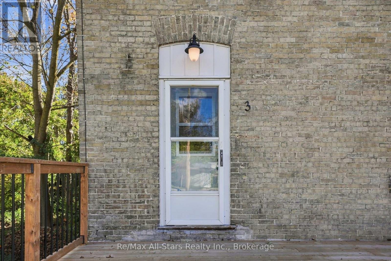 3 BERTIE STREET, Kawartha Lakes (Lindsay) — photo 6