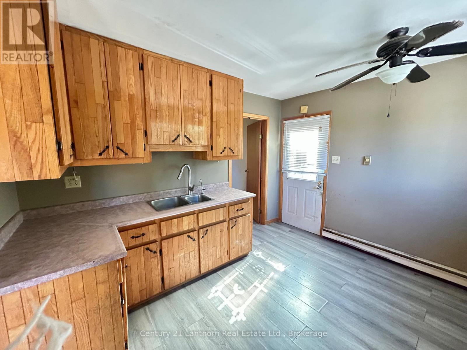 67 ROCKHAVEN CRESCENT - 11