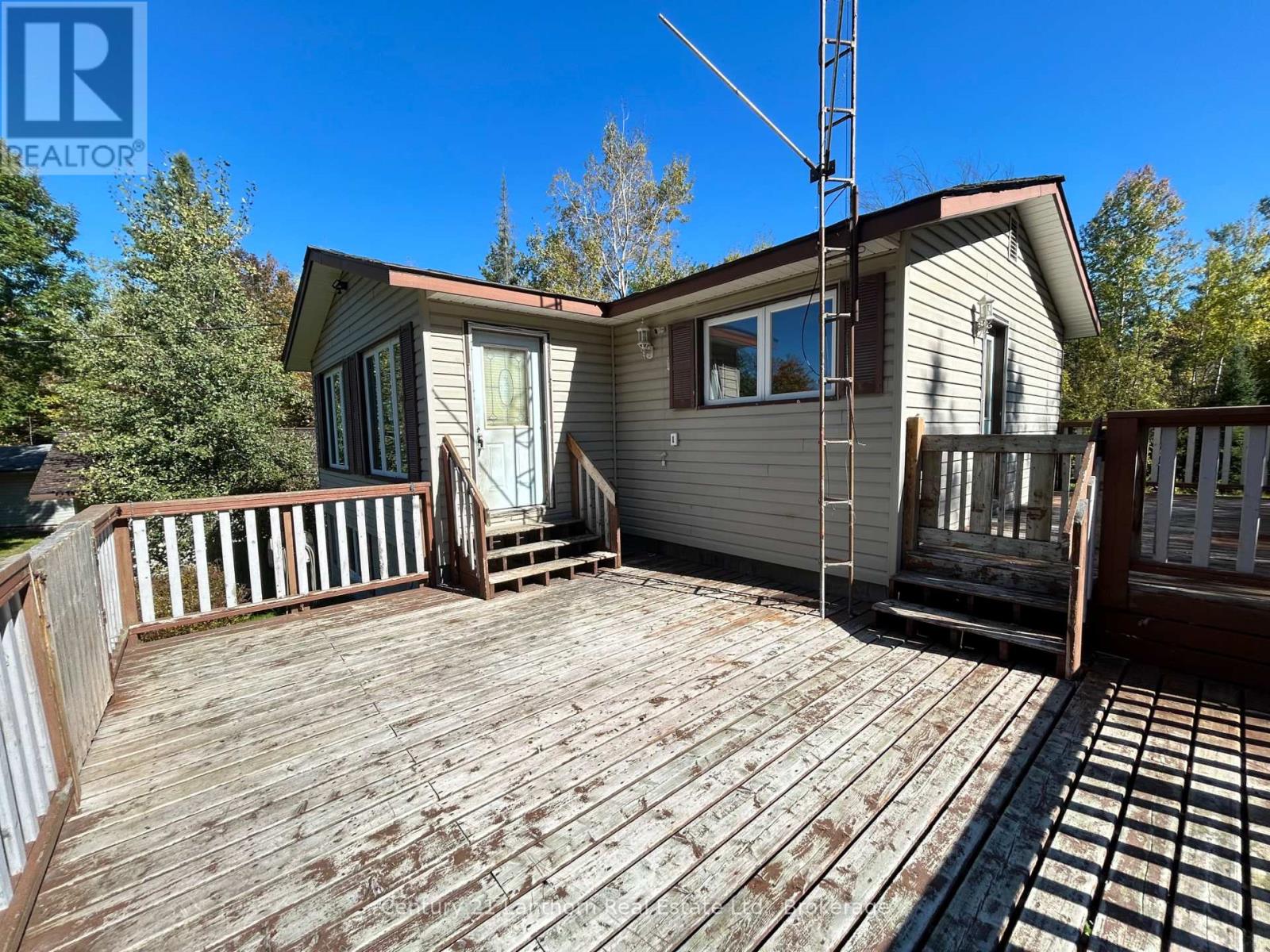 67 ROCKHAVEN CRESCENT - 4