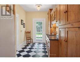 Dining room - 145 King Street, Kawartha Lakes, ON K0M2T0 Photo 10