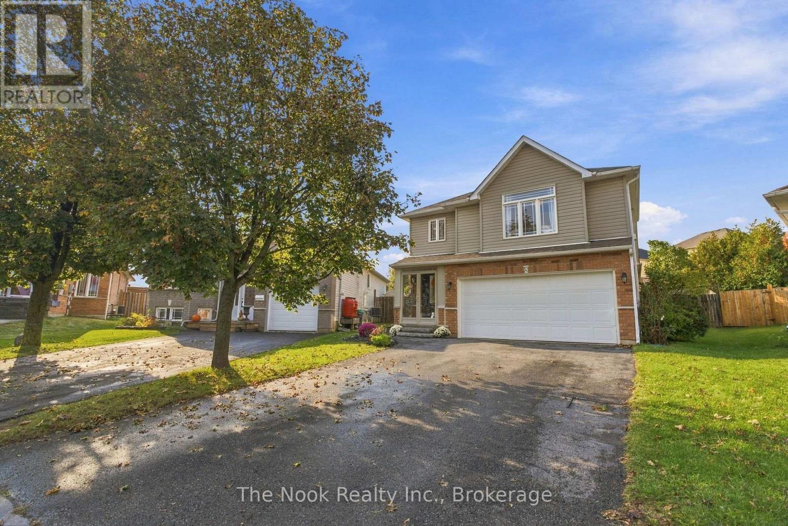 33 LAING COURT, Peterborough (Otonabee Ward 1) — photo 2