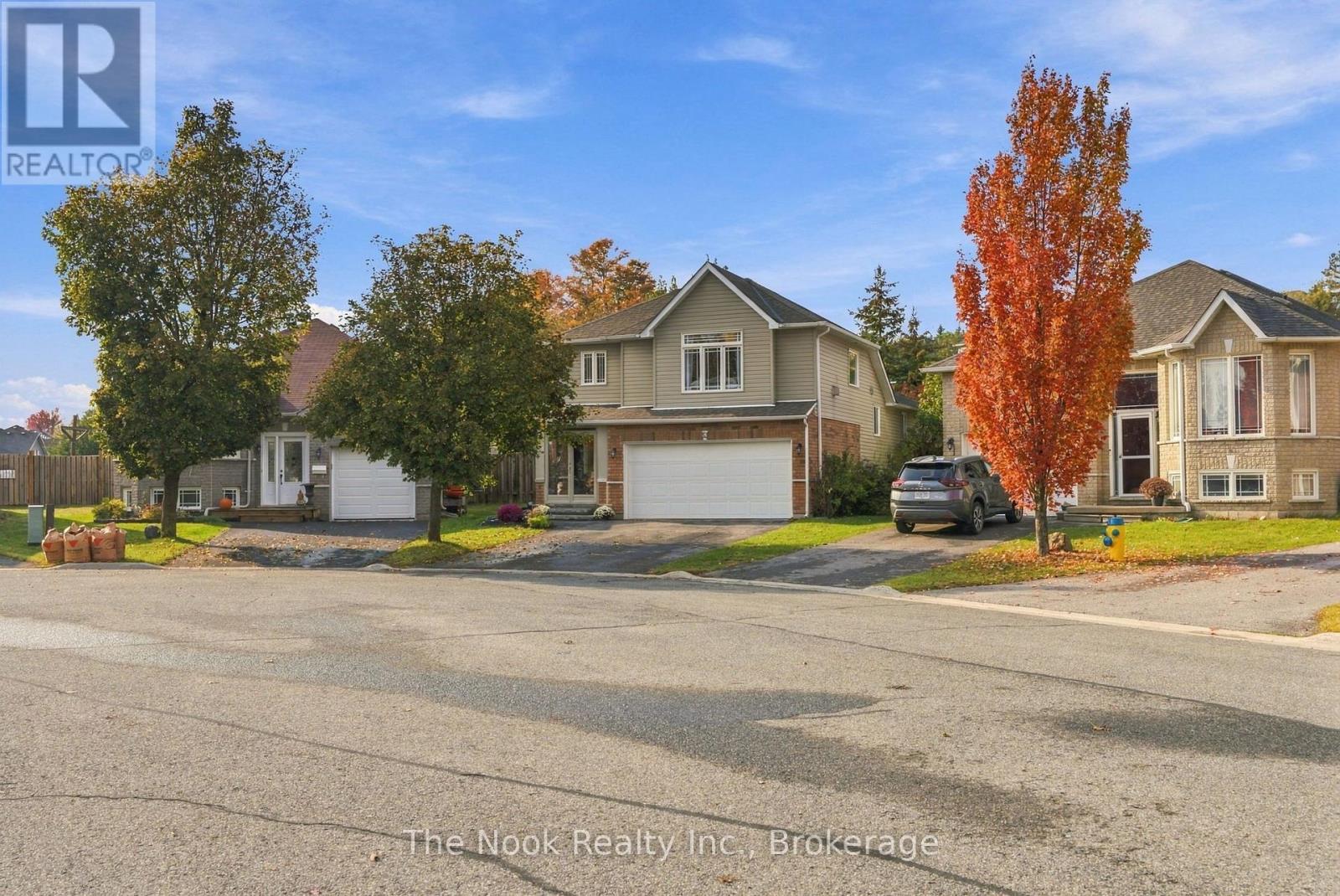 33 Laing Court — photo 49