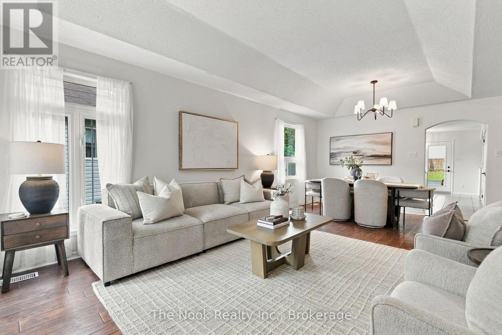 33 LAING COURT, Peterborough (Otonabee Ward 1) — photo 6