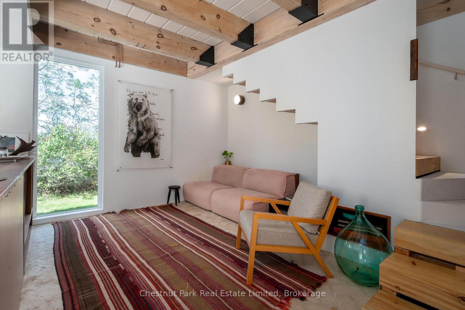 82 WILSON ROAD - 10