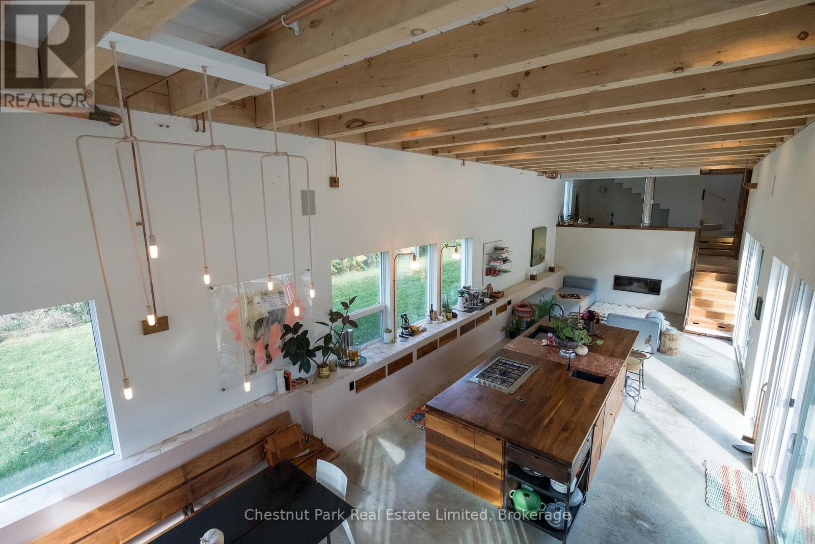 82 WILSON ROAD - 12
