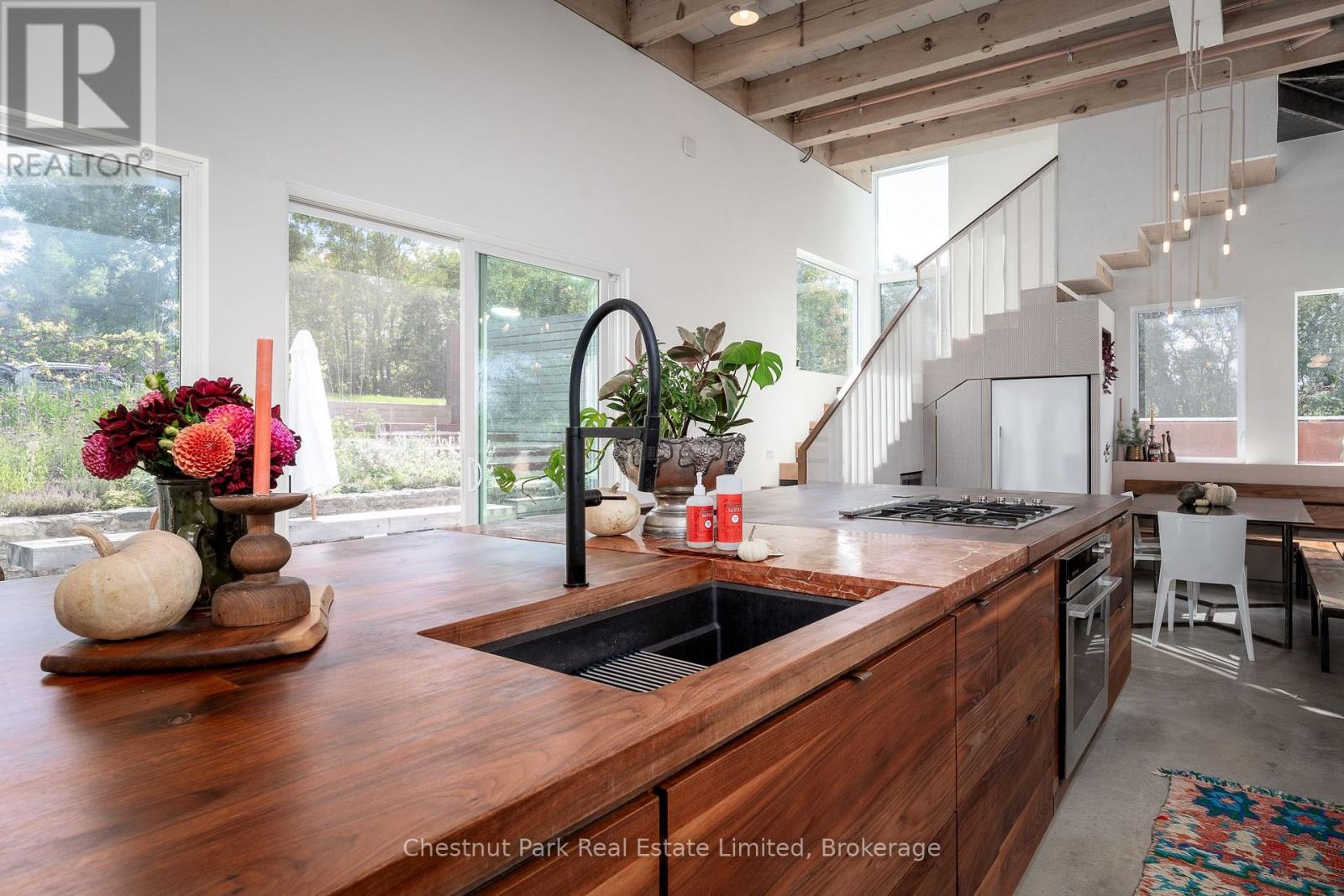 82 WILSON ROAD - 15