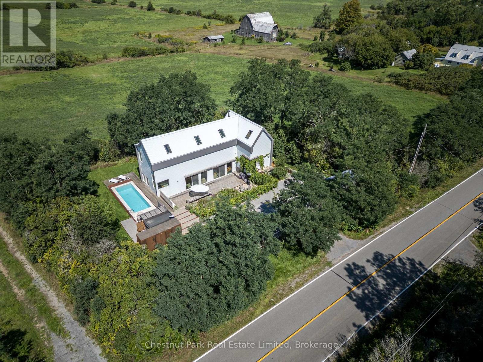 82 WILSON ROAD - 44
