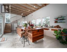 82 Wilson Road, Prince Edward County, ON K0K1G0 Photo 14