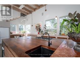 82 Wilson Road, Prince Edward County, ON K0K1G0 Photo 16