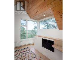 82 Wilson Road, Prince Edward County, ON K0K1G0 Photo 26