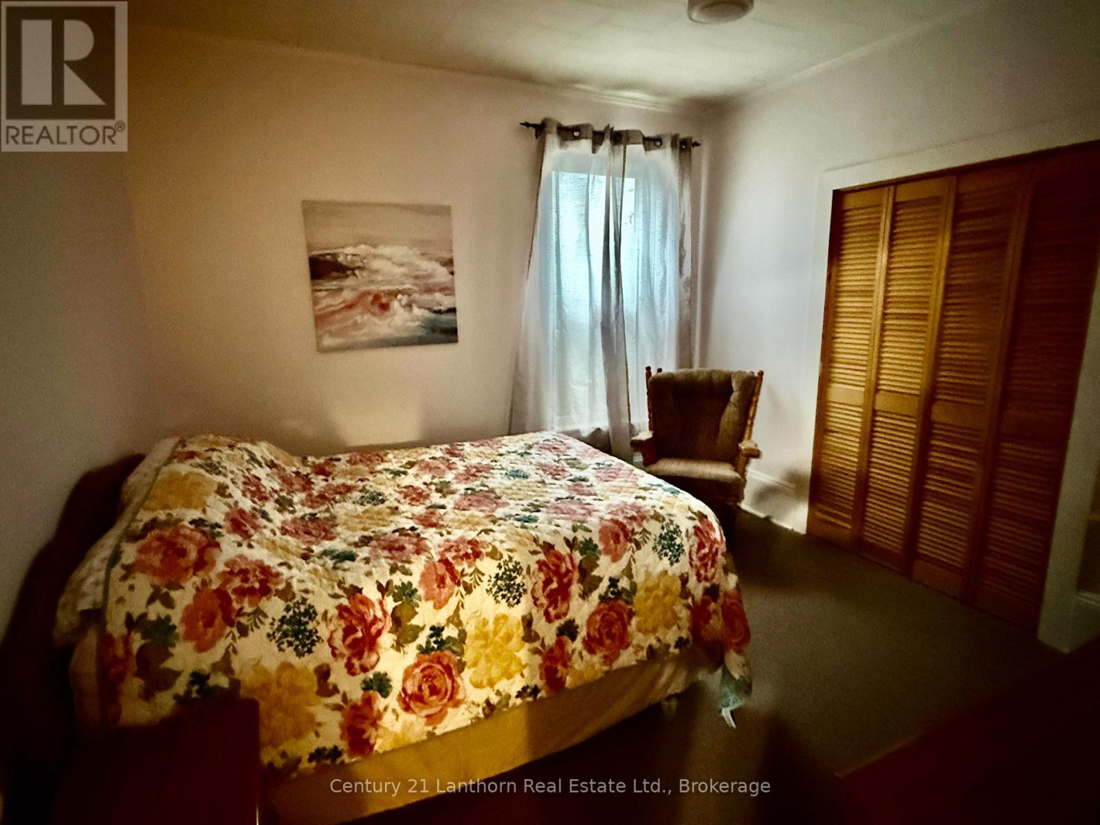 28 MADOC STREET - 15