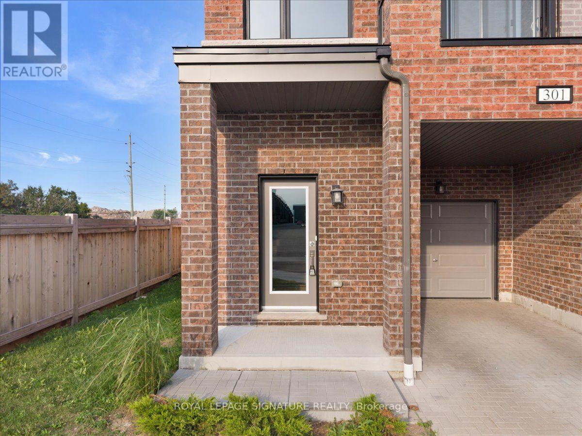 301 - 1865 PICKERING PARKWAY, Pickering (Village East) — photo 3